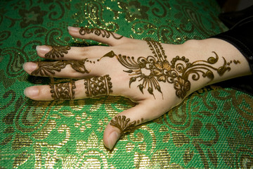 Simple Mehendi Design 2